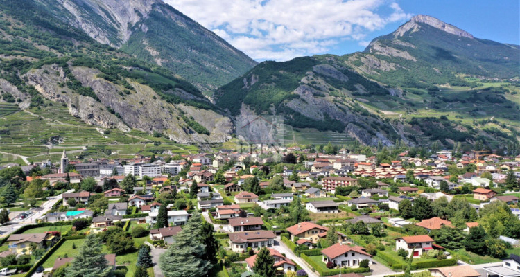 Maison individuelle 4,5 pièces de 160 m2 avec terrasse-pelouse + sous-sol image 5