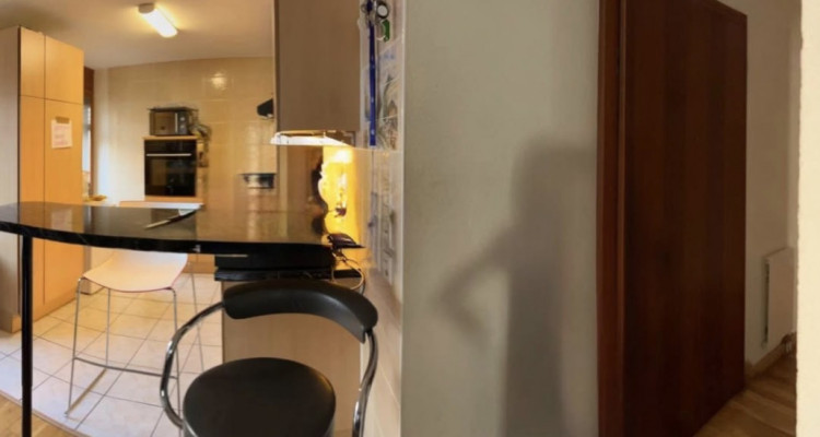 Nous vous proposons un appartement 4 pièces situé aux Pâquis image 2