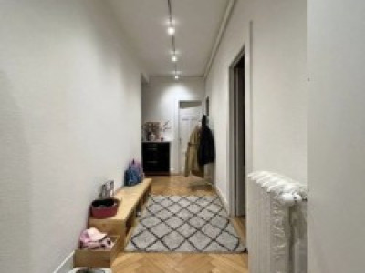 Nous vous proposons un magnifique appartement de 6 pièces située au 4 ème étage image 1