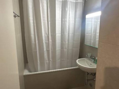 Appartement 5 pièces situé à Chêne-Bougeries image 4