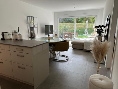 Appartement de 3 pièces neuf en rez-de-jardin situé à Corsier 1246 image 1