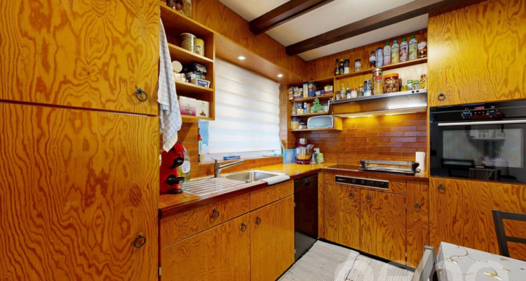 Appartement dans un quartier calme ? fort potentiel image 3