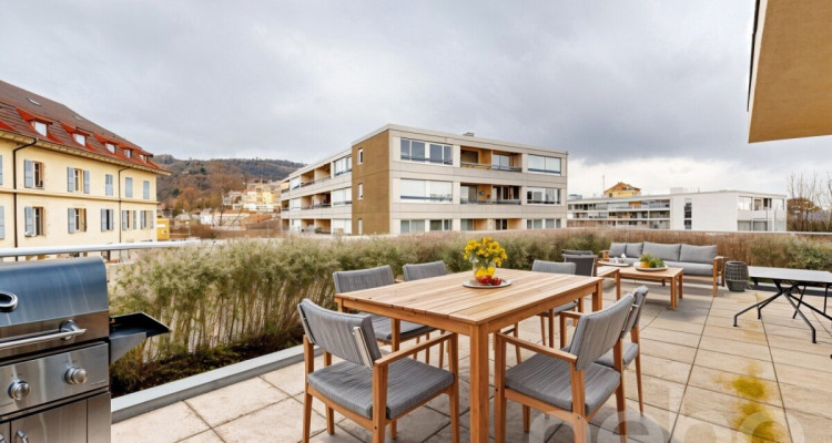 Charmant attique proche du centre-ville image 11