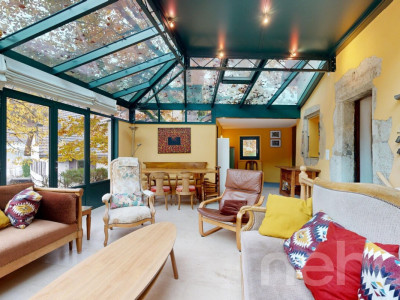 Family home with 2 units, large garden and forest views image 3