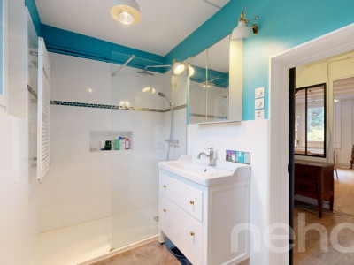 Family home with 2 units, large garden and forest views image 8