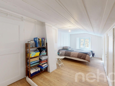 Family home with 2 units, large garden and forest views image 10