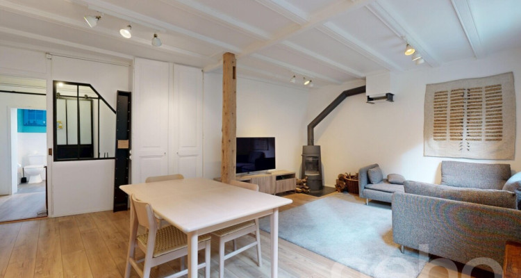 Family home with 2 units, large garden and forest views image 7