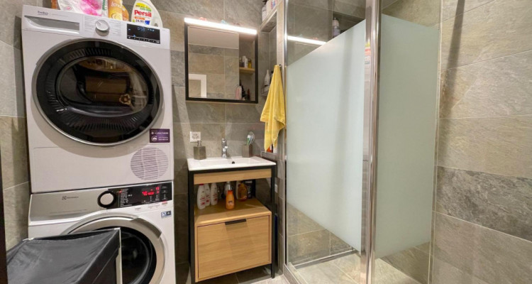 Magnifique appartement rénové de 4.5 pièces situé à Meyrin image 9