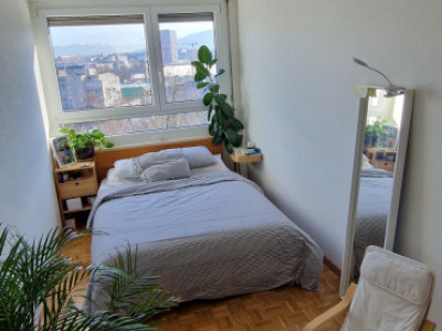 Appartement de 3 pièces au 2ème étage situé à Petit-Lancy 1213 image 5