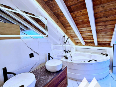 SAINT-LÉONARD - DUPLEX 4.5 PCES - ENTIÈREMENT RÉNOVÉ - TERRASSE image 10