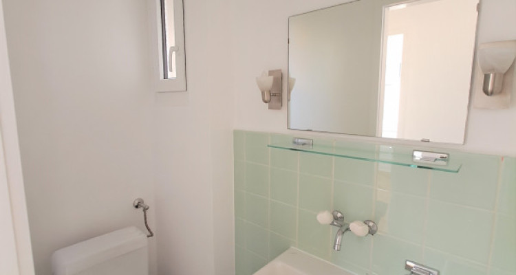 Grand et lumineux 5.5 pièces avec vue sur le Léman image 10