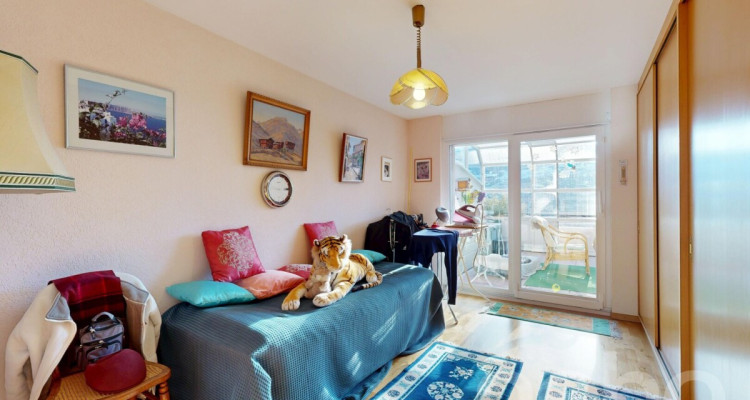 Grand appartement lumineux de 136 m² avec jardin d?hiver et garage image 8