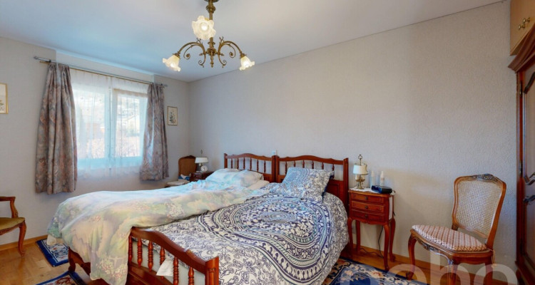 Grand appartement lumineux de 136 m² avec jardin d?hiver et garage image 9