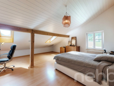 Renovated family home with large garden ? St-Imier image 8