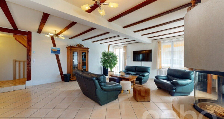 Renovated family home with large garden ? St-Imier image 3