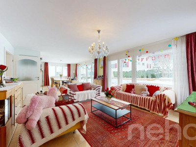 Grosszügiges Einfamilienhaus mit Panorama und Dachterrasse image 3