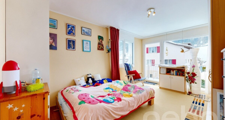 Grosszügiges Einfamilienhaus mit Panorama und Dachterrasse image 10