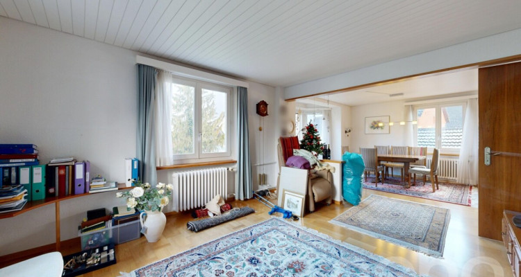 4-Zimmerhaus mit Ausbaupotenzial an ruhiger und doch zentraler Lage image 2