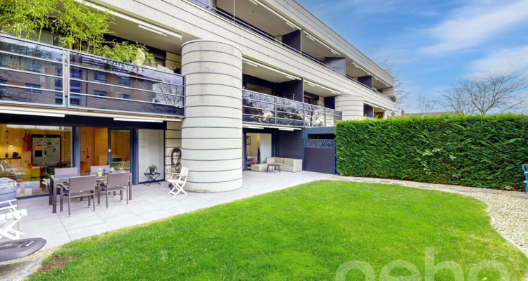 Appartement en rez-de-jardin avec terrasse et jardin à Prangins image 1