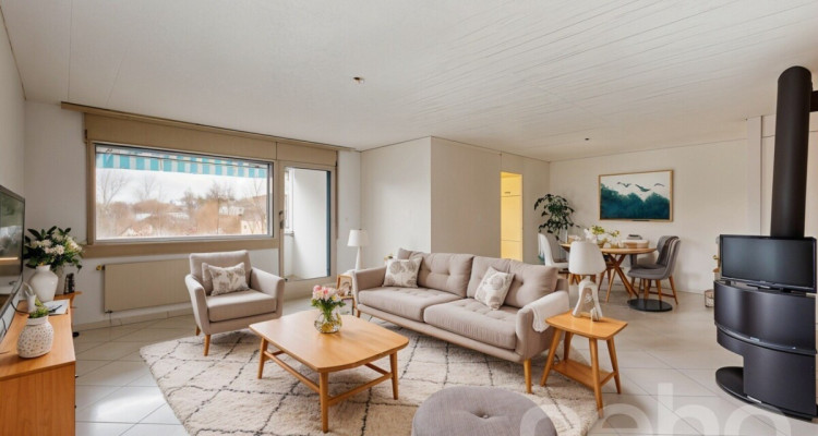 4.5 pièces avec balcon et vue panoramique ? Dernier étage image 2