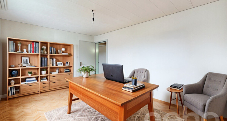 4.5 pièces avec balcon et vue panoramique ? Dernier étage image 9