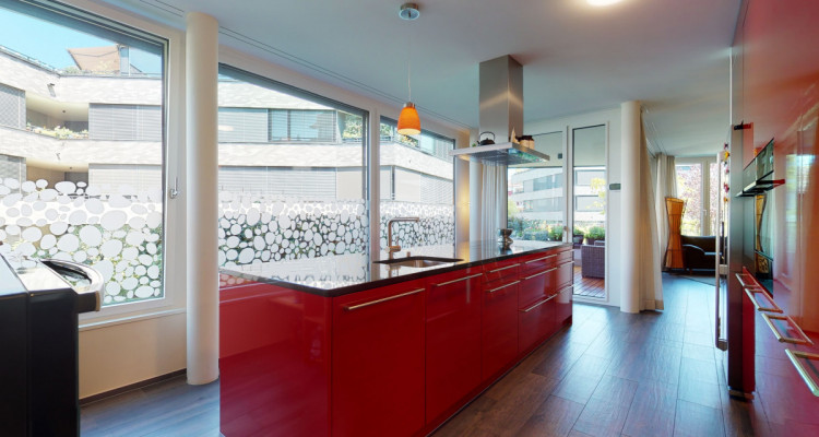 Moderne neuwertige Wohnung mit Privatgarten im Dorenbach Quartier image 4