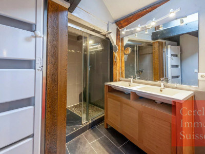 Appartement T5 Duplex à vendre ? Dernier étage, Vieille Ville Annecy, Proximité Lac (74000) image 9