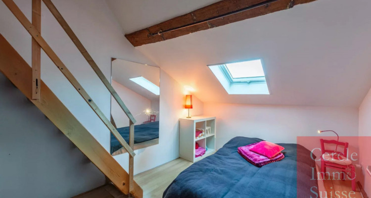 Appartement T5 Duplex à vendre ? Dernier étage, Vieille Ville Annecy, Proximité Lac (74000) image 5