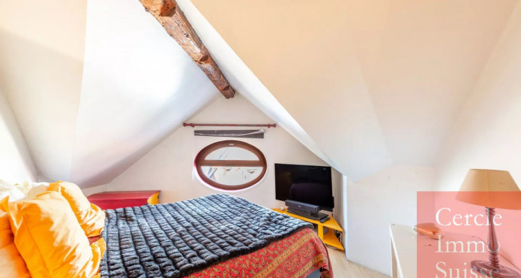 Appartement T5 Duplex à vendre ? Dernier étage, Vieille Ville Annecy, Proximité Lac (74000) image 8