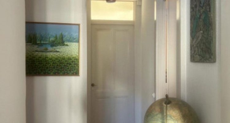 Appartement de 4 pièces au 2ème étage situé à Genève 1205  image 4