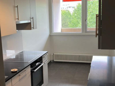 Appartement de 6 pièces au 5ème étage situé à Chêne-Bougeries 1224  image 7