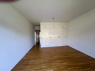 Appartement 5 pièces traversant image 10