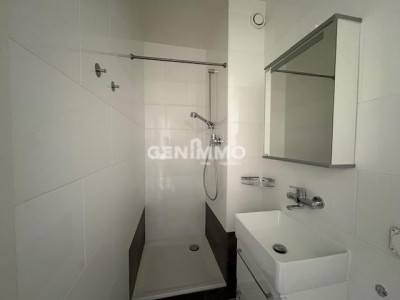 Appartement 5 pièces traversant image 12