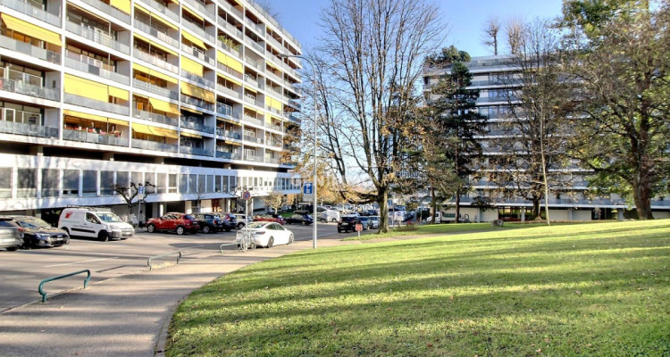 Appartement 5 pièces traversant image 1