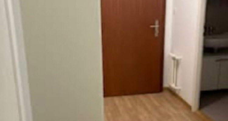 Appartement de 2,5 pièces au 1er étage situé à Veyrier 1255 image 4