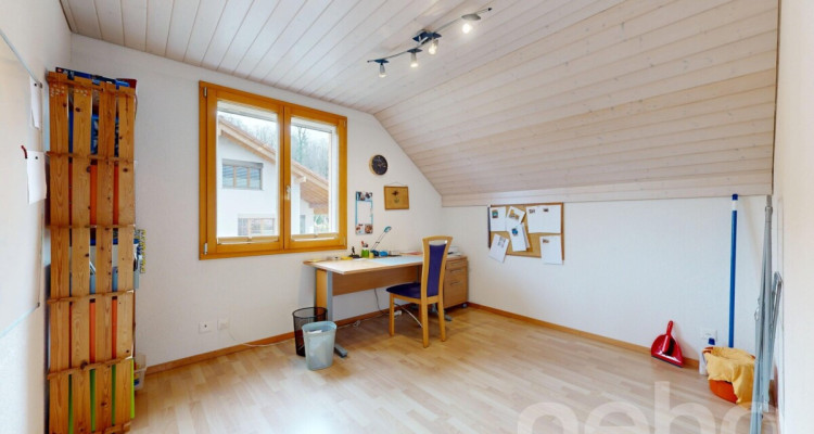 Maison lumineuse avec espace loisirs image 8