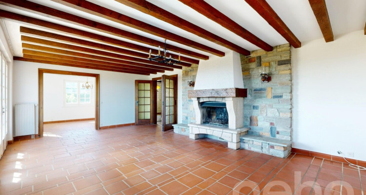 Spacieuse villa avec fort potentiel et vue imprenable, proche de Nyon image 5