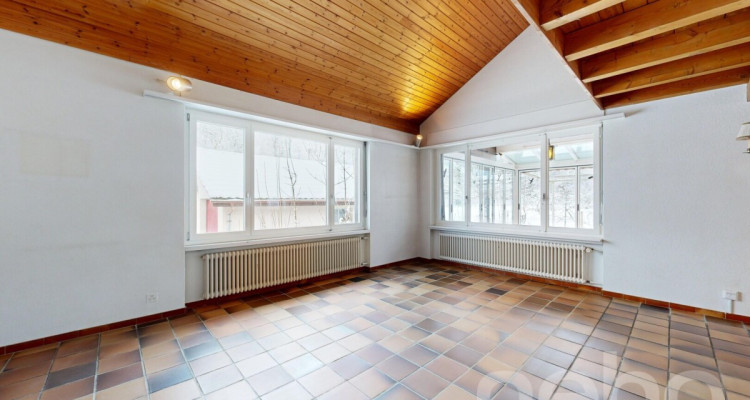 Grosszügiges 4.5-Zimmer-Doppeleinfamilienhaus image 2