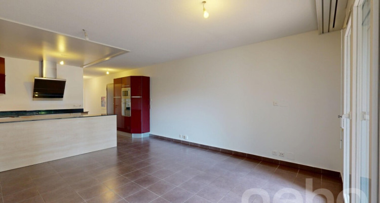 Rez-de-jardin 4 pièces, 81 m², Casatax, au c?ur d?un quartier calme image 3