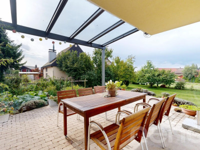 Ihr Familientraum an ruhiger Lage mit Bauland image 5