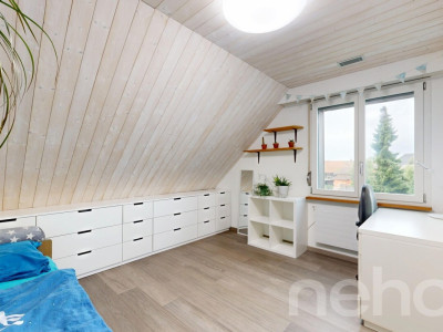 Ihr Familientraum an ruhiger Lage mit Bauland image 7