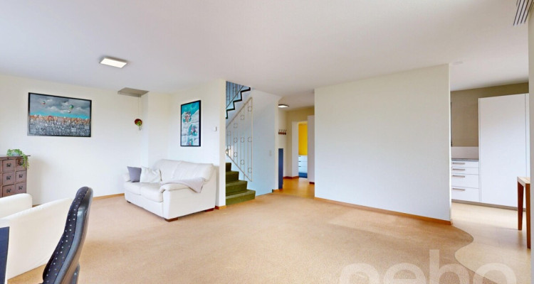 Ihr Familientraum an ruhiger Lage mit Bauland image 1