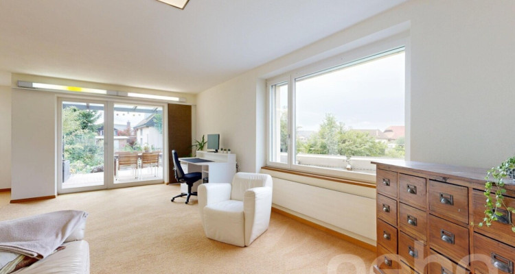 Ihr Familientraum an ruhiger Lage mit Bauland image 2