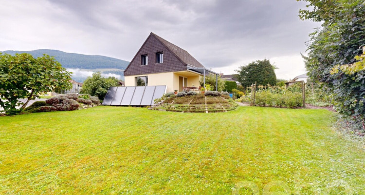 Ihr Familientraum an ruhiger Lage mit Bauland image 3