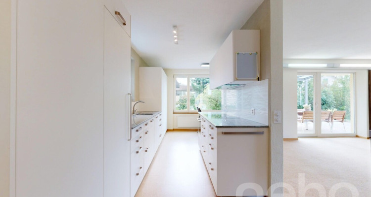 Ihr Familientraum an ruhiger Lage mit Bauland image 4