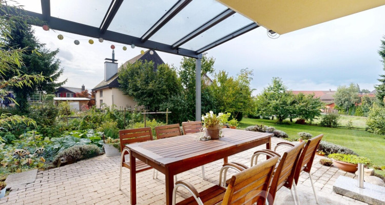 Ihr Familientraum an ruhiger Lage mit Bauland image 5