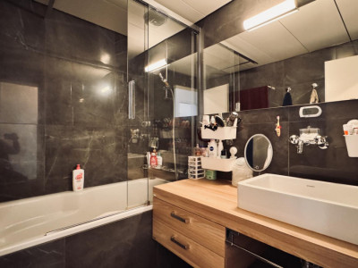 Appartement 4 pièces 83 m², avec vue dégagée et fraichement rénové image 5