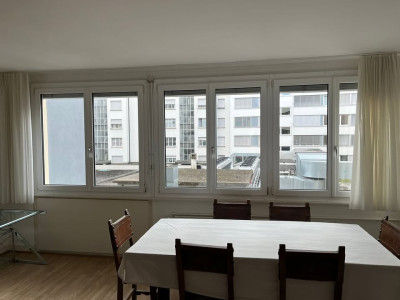 🏠 Spacieux 4 pièces meublé (81 m²) aux Pâquis ! image 4