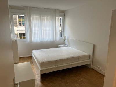 🏠 Spacieux 4 pièces meublé (81 m²) aux Pâquis ! image 2