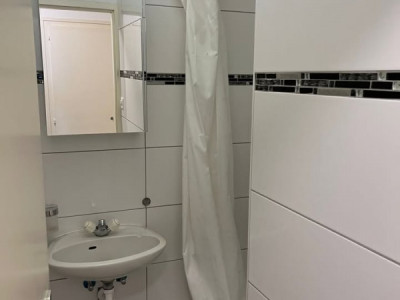 🏠 Spacieux 4 pièces meublé (81 m²) aux Pâquis ! image 7